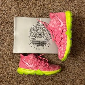 size 7 kyrie 5 SBSP (gs)